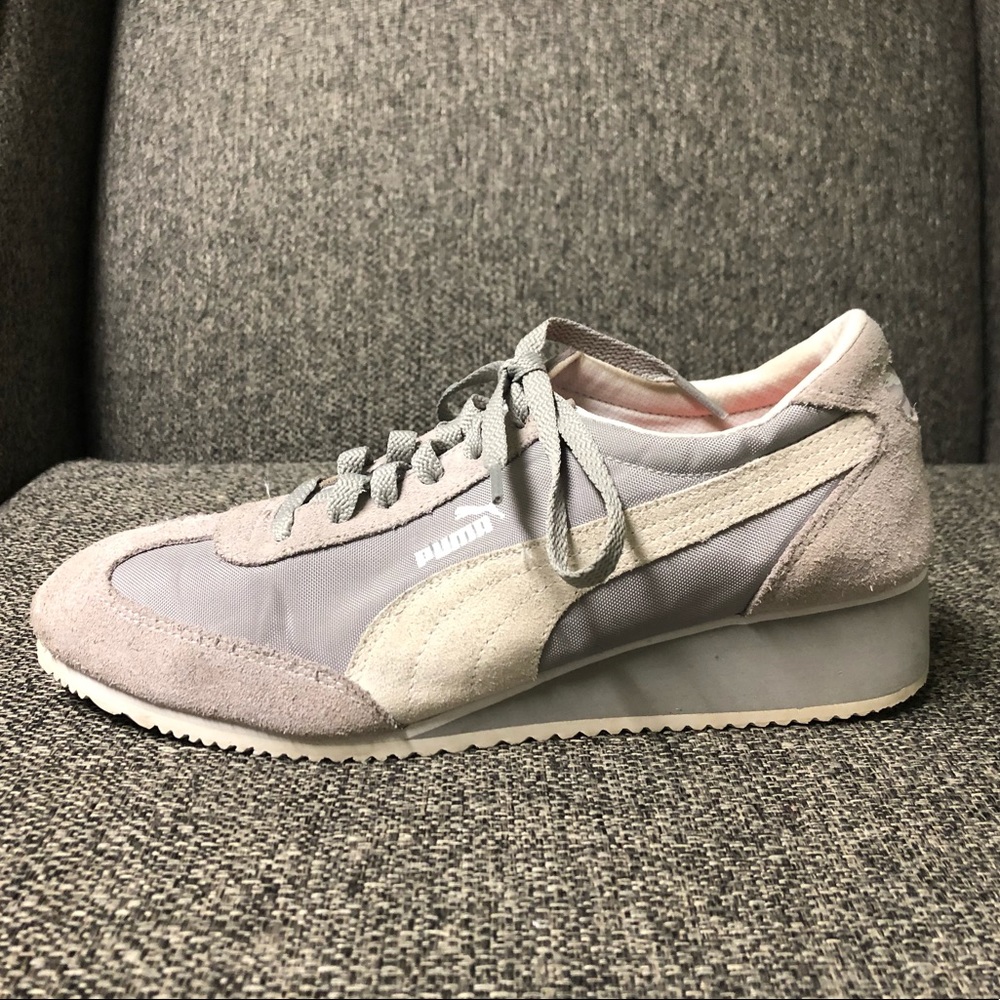 Puma Women's Sports Shoe